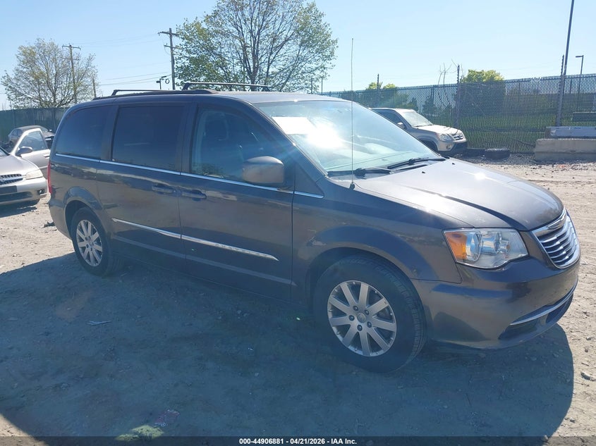 2015 Chrysler Town & Country Touring