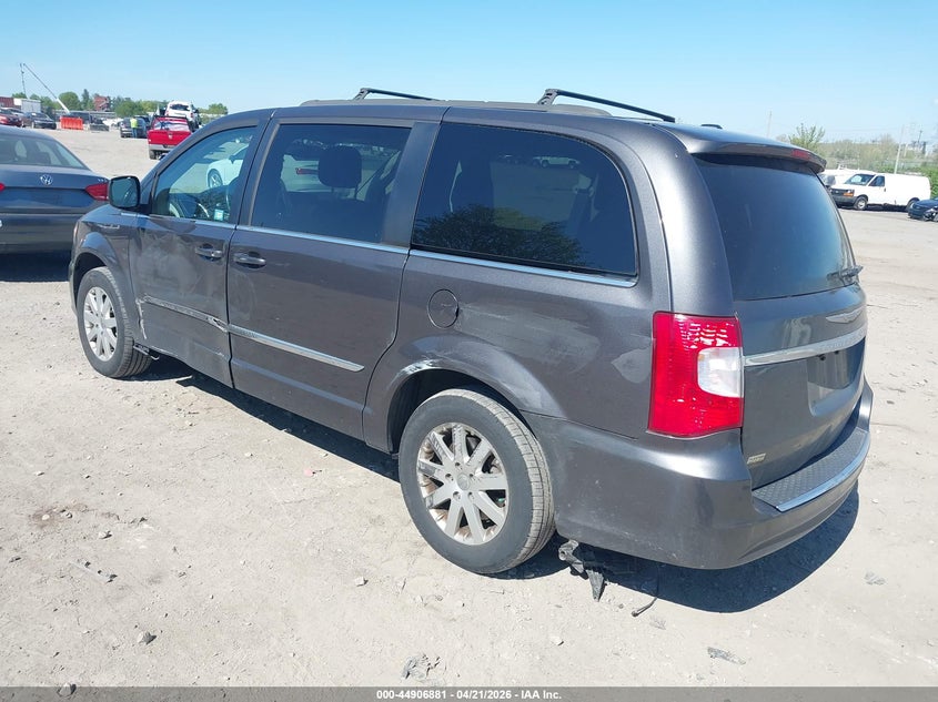 2015 Chrysler Town & Country Touring