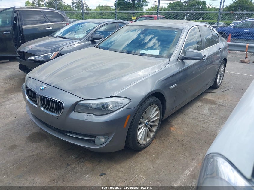 2011 BMW 535I