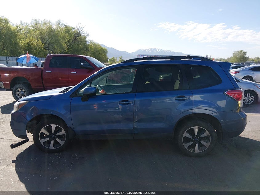 2017 Subaru Forester 2.5I Premium VIN: JF2SJAEC9HG567598 Lot: 44906937
