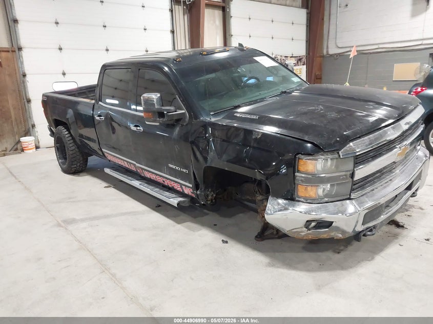 2015 CHEVROLET SILVERADO 3500HD auction photo 1