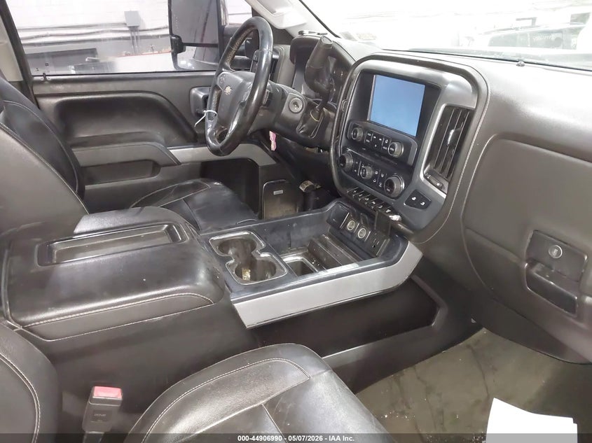 2015 CHEVROLET SILVERADO 3500HD auction photo 7