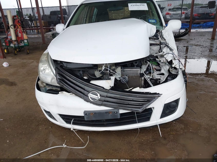 2011 Nissan Versa 1.8 1.8S white Lot 111044906998 Vin 3N1BC1CP0BL443627