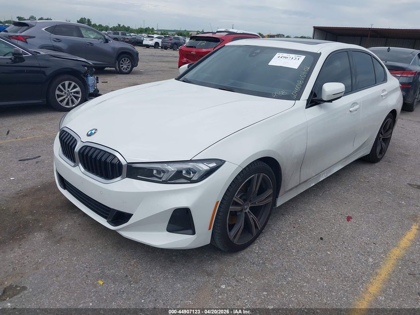 2023 BMW 330I auction photo 2