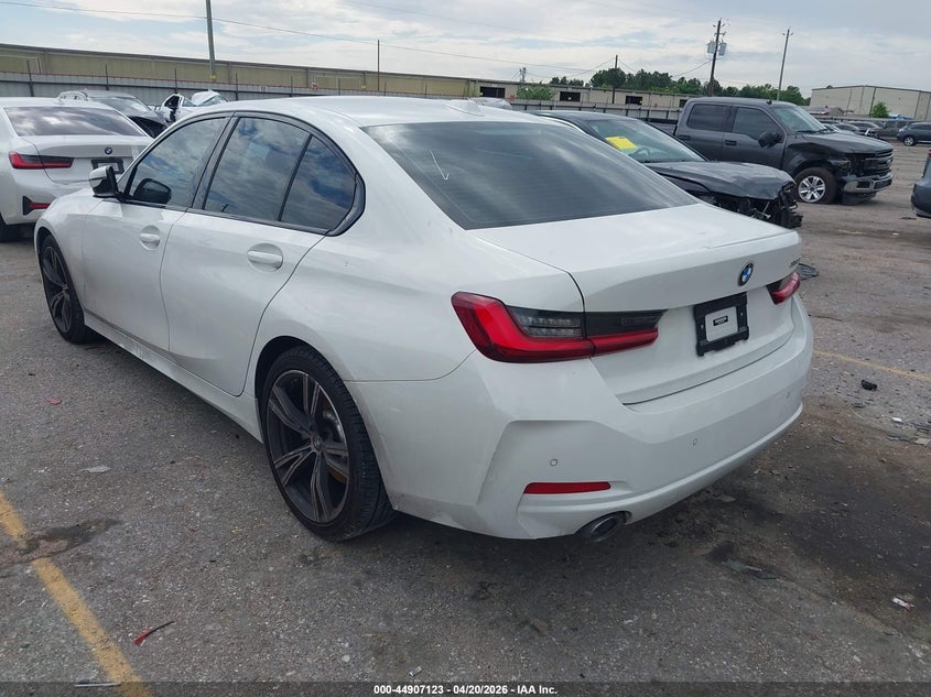 2023 BMW 330I auction photo 3