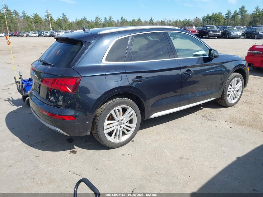 Vin: wa1cnafy4j2234319, lot: 45404536, audi q5 2.0t premium/2.0t tech premium 20184