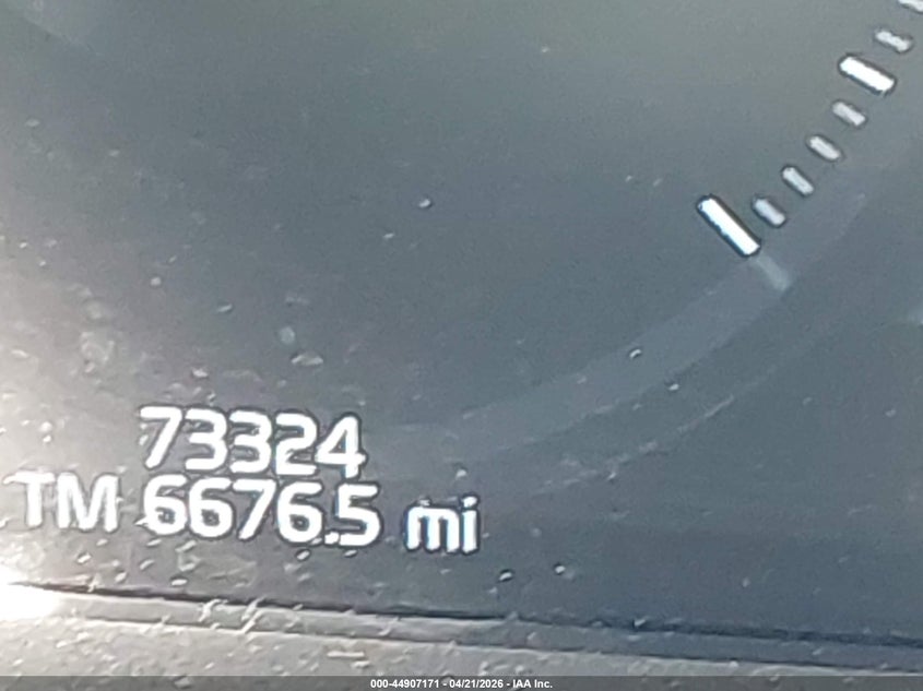 2021 Volvo Xc60 T5 Momentum VIN: YV4102RK7M1868806 Lot: 44907171