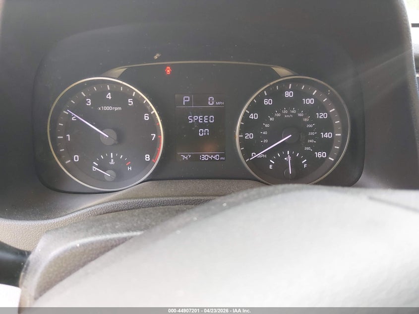 VIN 5NPD74LFXHH174550 2017 HYUNDAI ELANTRA SE