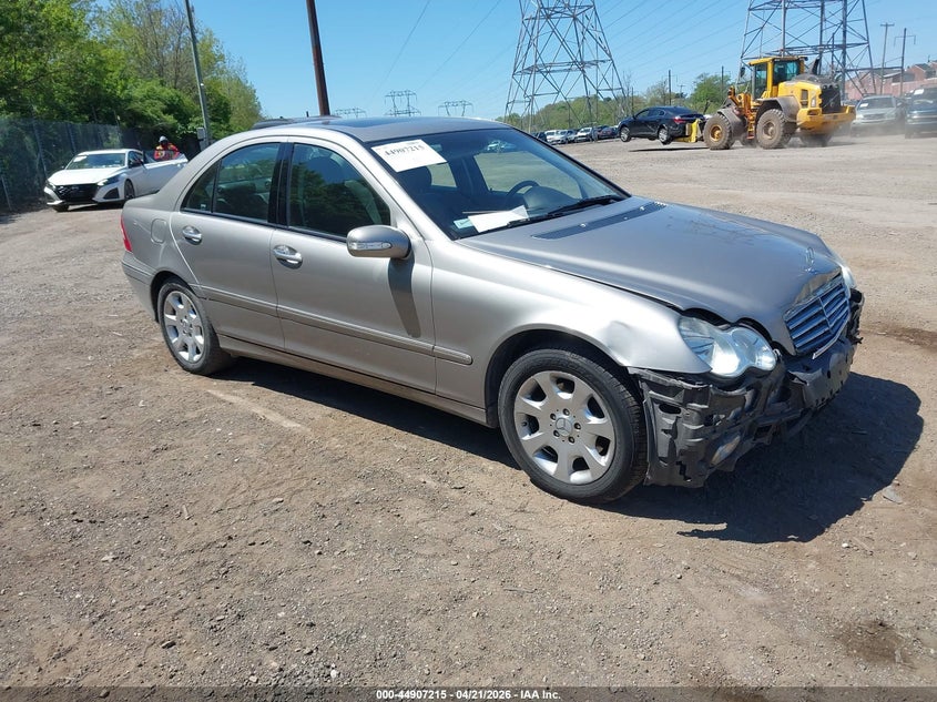 2005 Mercedes-Benz C 240 Luxury 4Matic