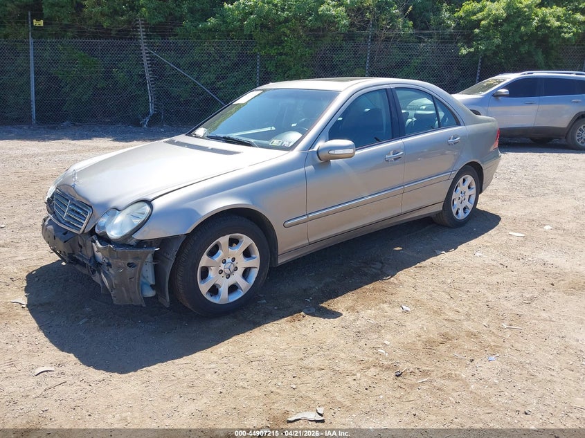 2005 Mercedes-Benz C 240 Luxury 4Matic