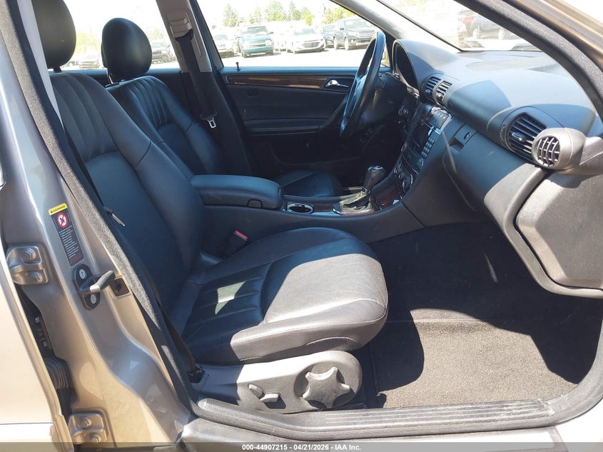 2005 Mercedes-Benz C 240 Luxury 4Matic