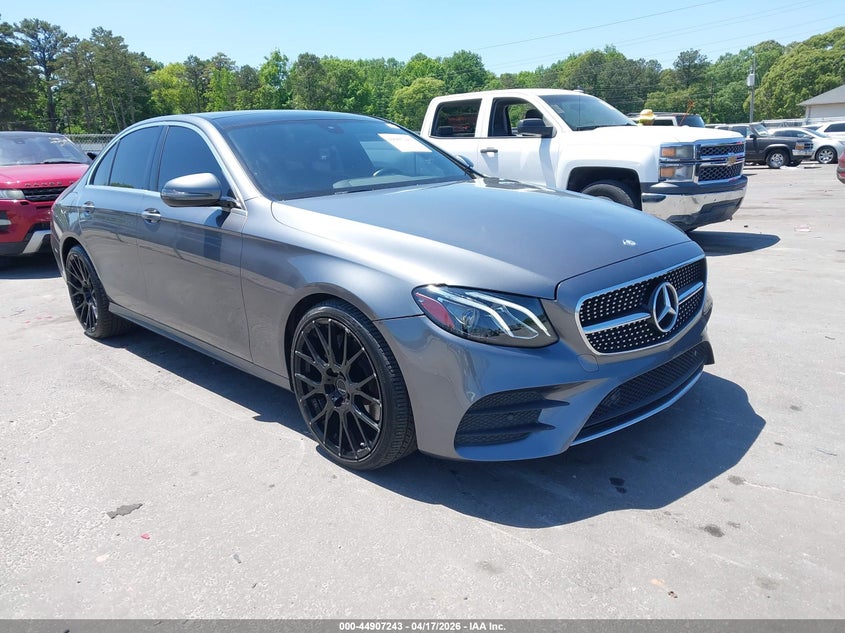 2017 Mercedes-Benz E 300