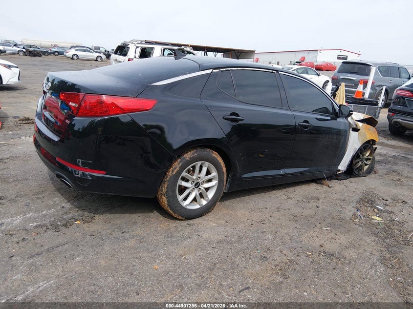 2011 KIA OPTIMA auction photo 4