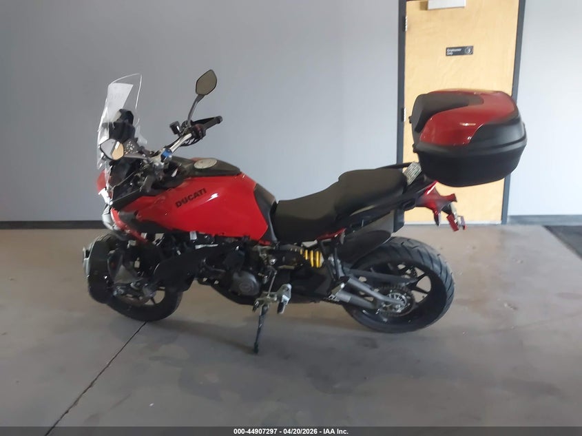 2026 Ducati Multistrada V2/V2 S VIN: ZDMAAU9T5TB003687 Lot: 44907297