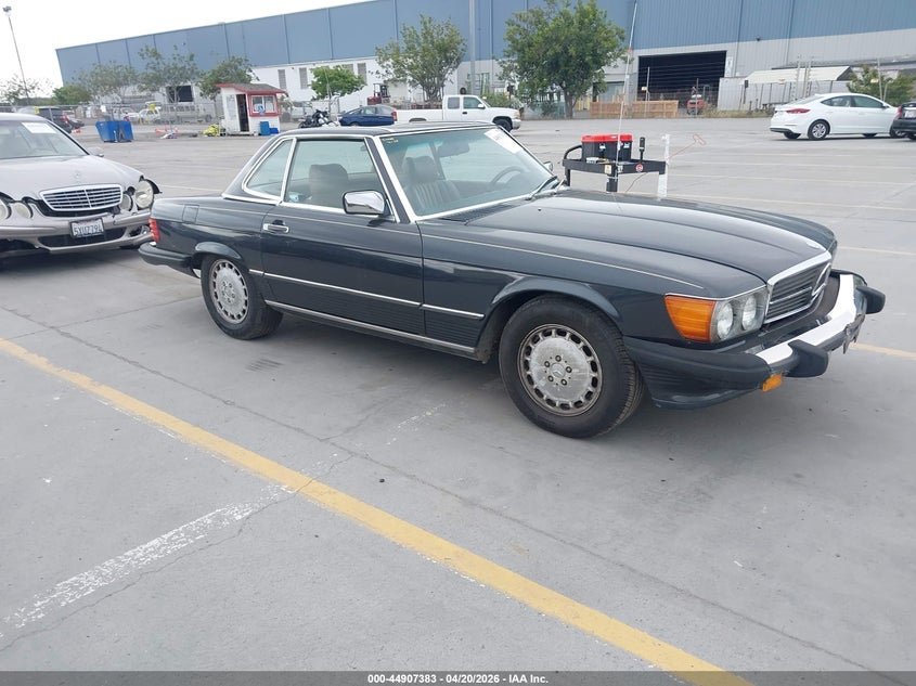 WDBBA48D1GA050221 MERCEDES-BENZ 560 Photo 1