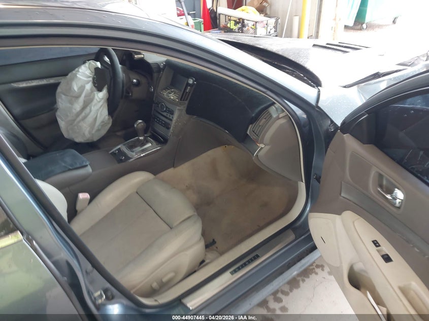 2010 Infiniti G37 Journey