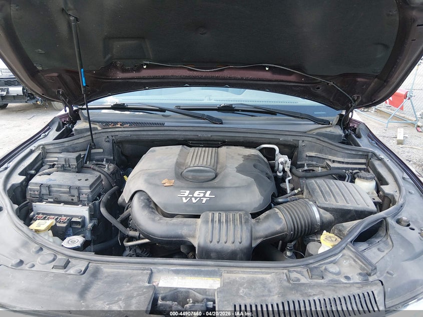 1C4RDJAG2CC271495 2012 Dodge Durango 3.6 Sxt brown