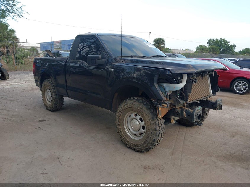 FORD F-150 XL 2025