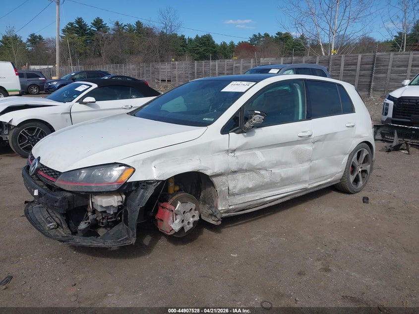 2017 Volkswagen Golf Gti Autobahn 4-Door/S 4-Door/Se 4-Door/Sport 4-Door VIN: 3VW547AU5HM023669 Lot: 44907528