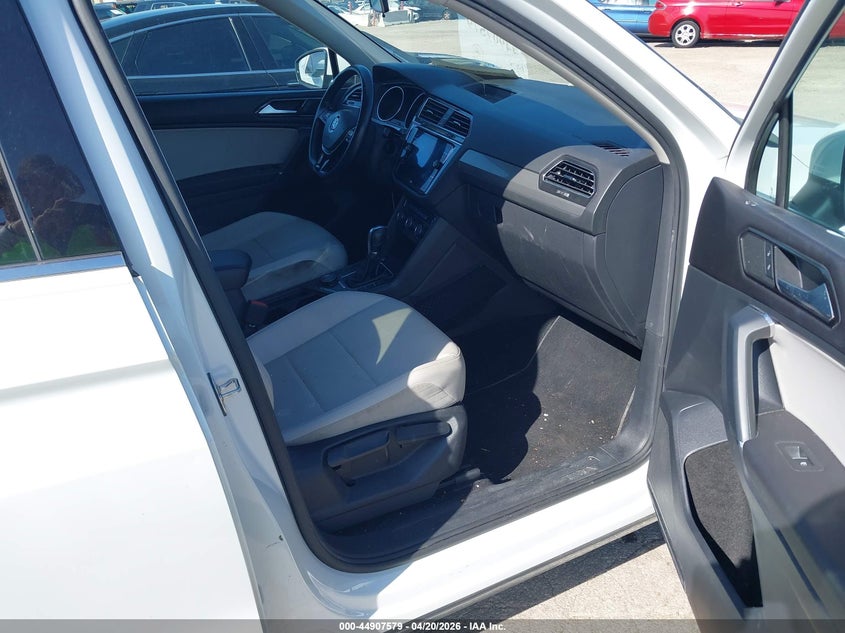 2018 Volkswagen Tiguan 2.0T Se/2.0T Sel