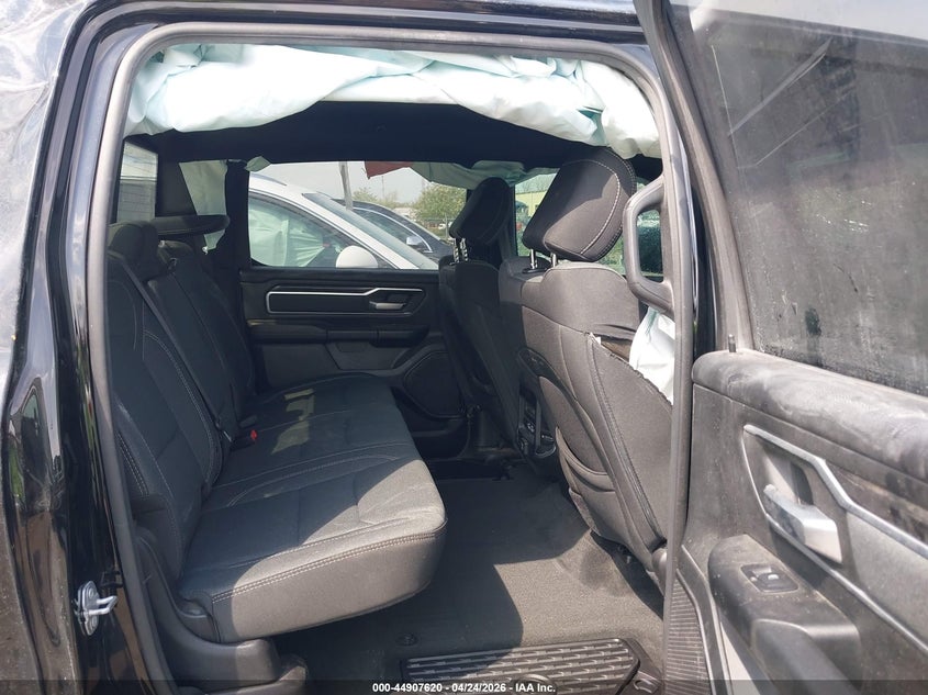 2021 RAM 1500 5.7L V-8 VVT, 395HP(VIN: 1C6SRFMT9MN799007