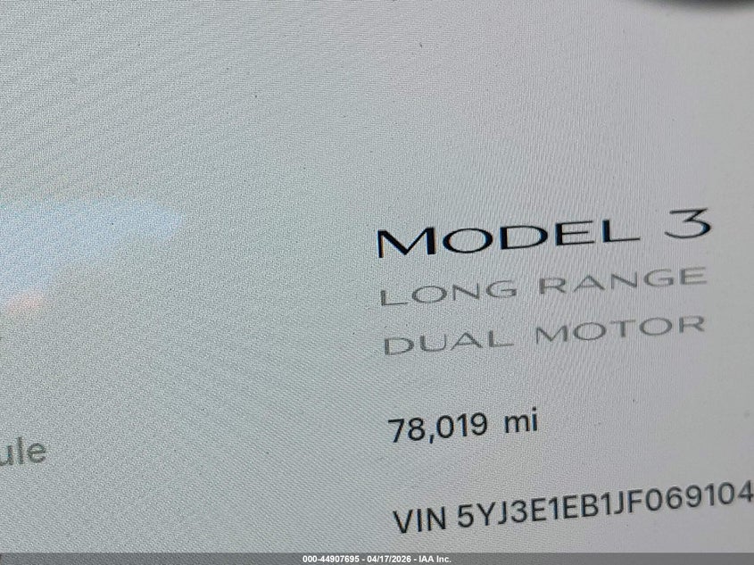 2018 Tesla Model 3 Long Range/Performance VIN: 5YJ3E1EB1JF069104 Lot: 44907695