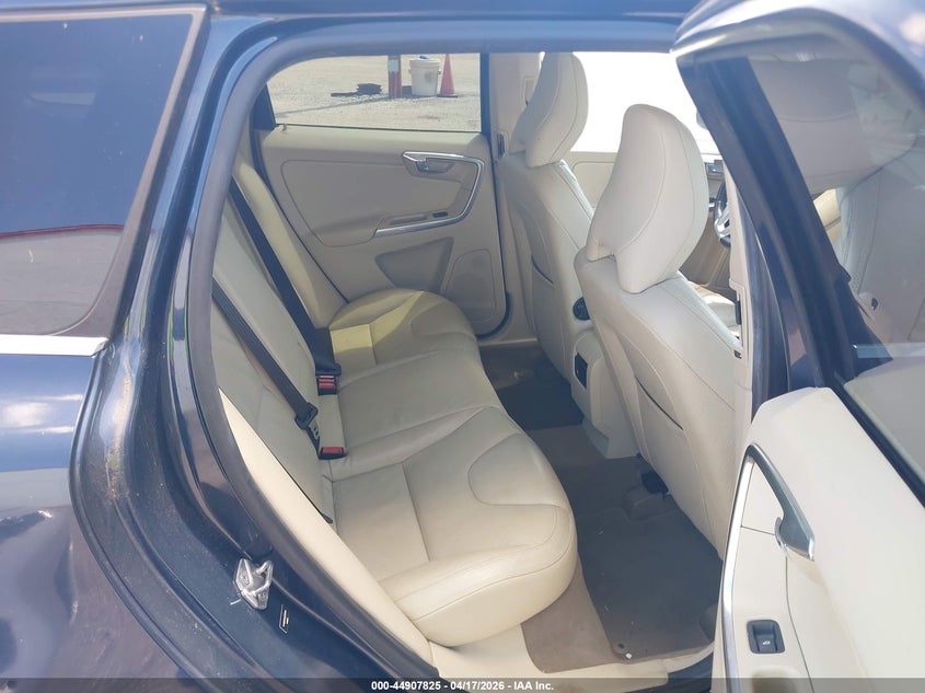 2014 Volvo Xc60 T6 Premier Plus VIN: YV4902DZ4E2550709 Lot: 44907825