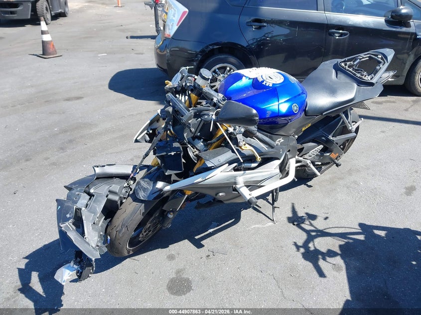 2011 Yamaha Yzfr6 VIN: JYARJ16E5BA022260 Lot: 44907863