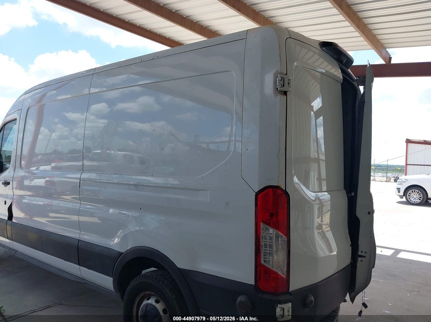 2019 FORD TRANSIT-250 · Photo 3