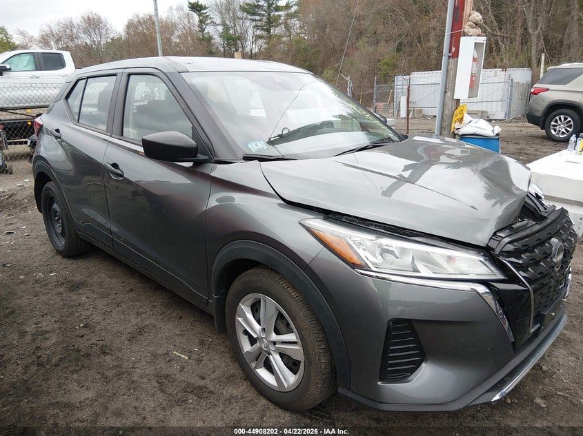 2025 NISSAN KICKS PLAY S