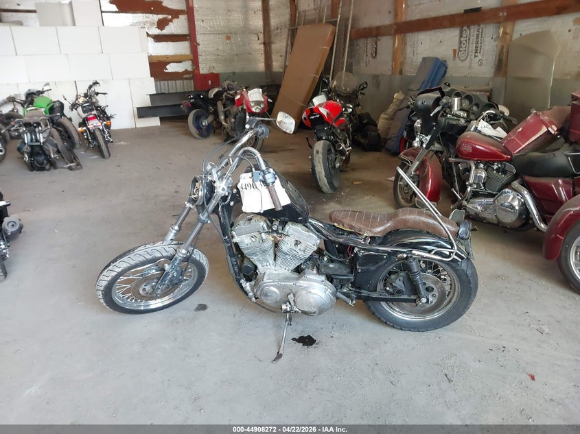 1991 Harley-Davidson Xlh883 Deluxe VIN: 1HD4CFM13MY127233 Lot: 44908272