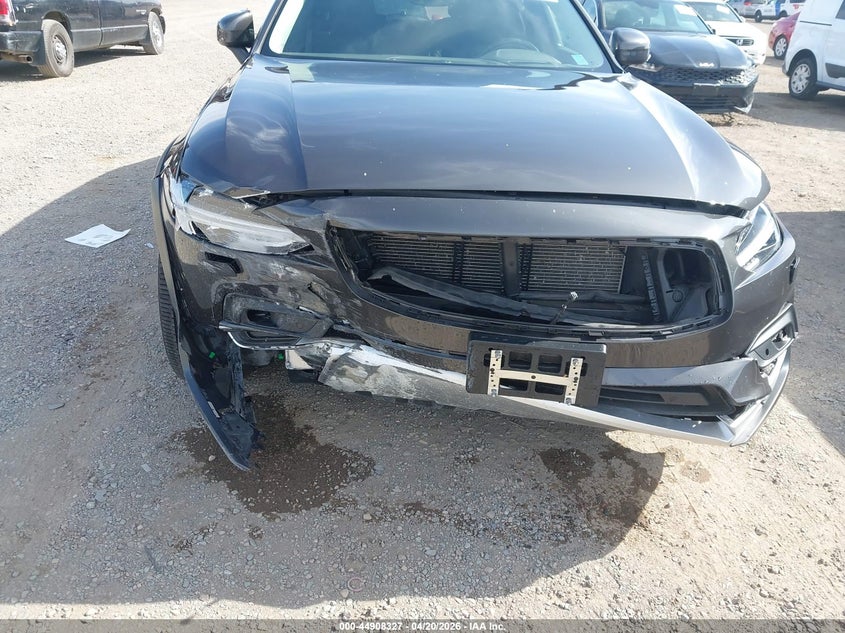 2021 Volvo V90 Cross Country T6 VIN: YV4A22NL0M1133822 Lot: 44908327