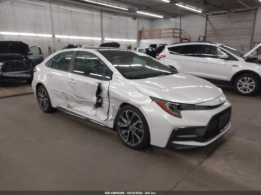 2022 TOYOTA COROLLA SE