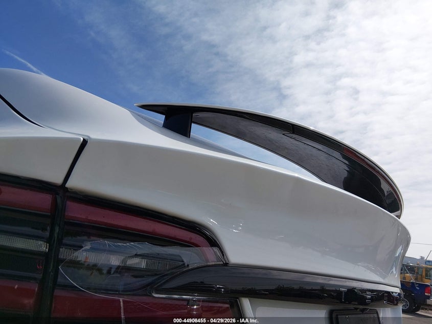 VIN 7SAXCBE64SF469811 2025 TESLA MODEL X PLAID