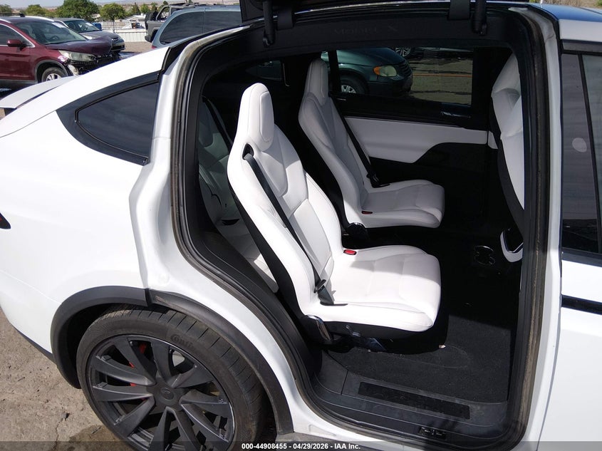 2025 TESLA MODEL X auction photo 8