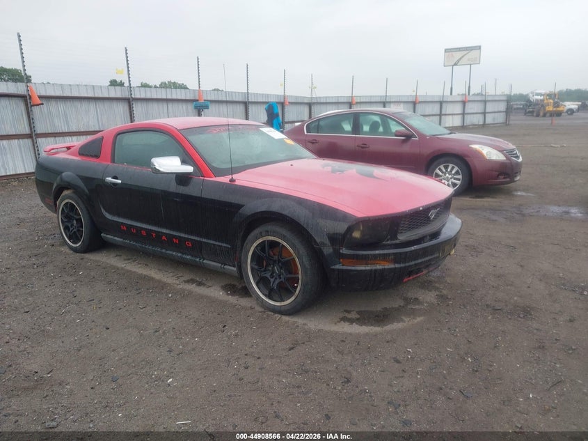 2006 Ford Mustang V6
