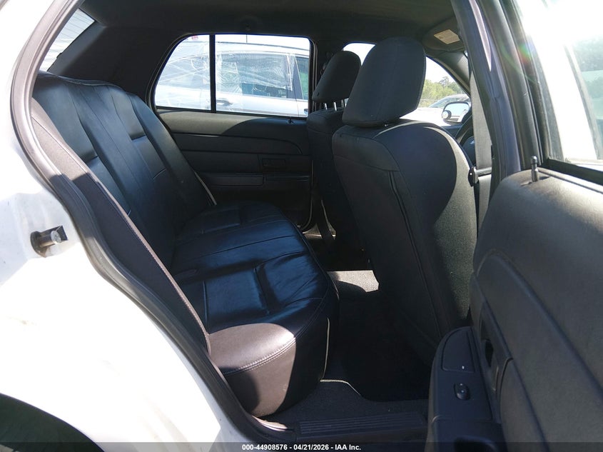 2007 Ford Crown Victoria Police/Police Interceptor VIN: 2FAFP71W37X133385 Lot: 44908576