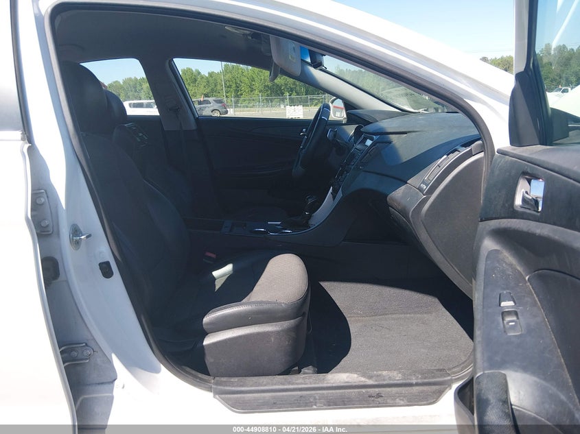 2012 Hyundai Sonata 2.4 Se white Lot 111044908810 Vin 5NPEC4AC8CH498128