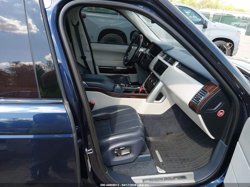 2015 Land Rover Range Rover 5.0L V8 Supercharged Autobiography