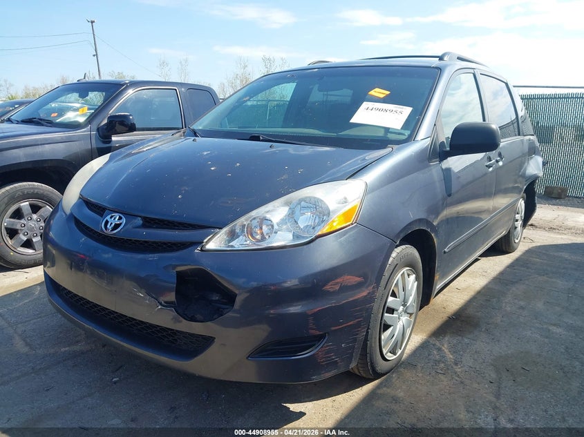 2009 Toyota Sienna Le