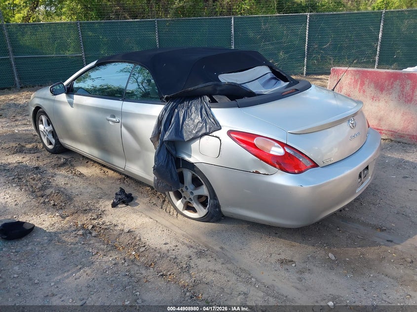2004 Toyota Camry Solara Sle