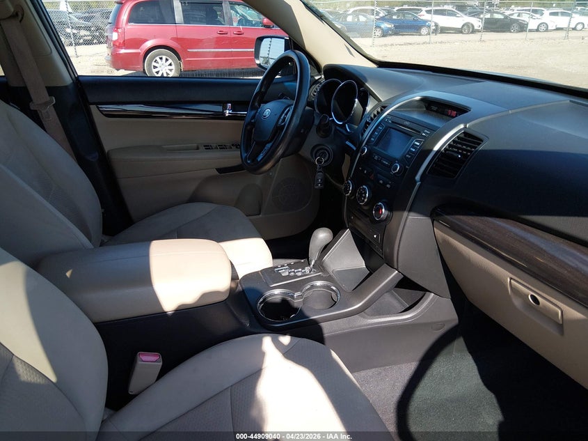 2013 Kia Sorento Lx V6