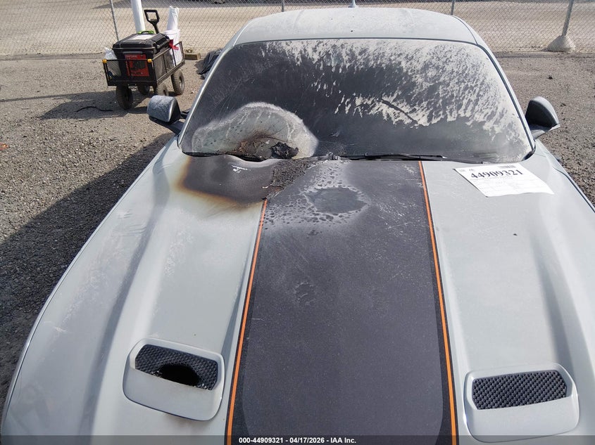 2021 FORD MUSTANG auction photo 6