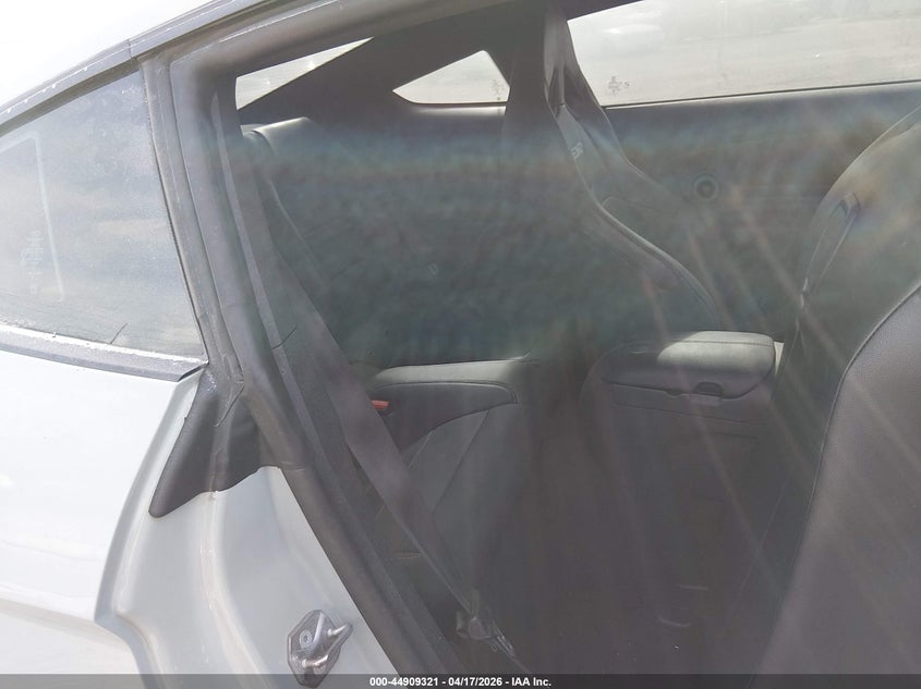 2021 FORD MUSTANG auction photo 8
