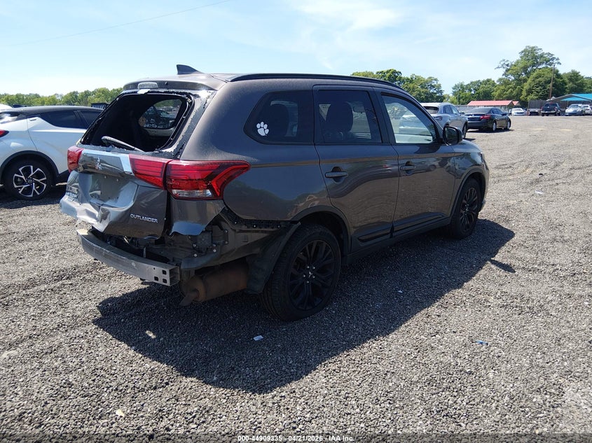 2018 MITSUBISHI OUTLANDER auction photo 4