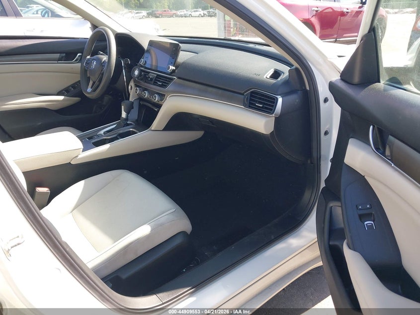 2021 HONDA ACCORD auction photo 5