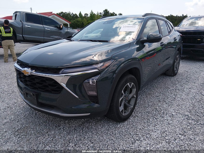 2025 Chevrolet Trax Fwd Lt