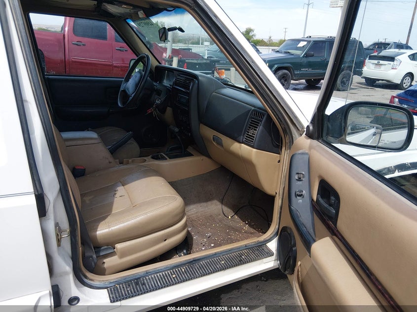 1999 Jeep Cherokee Classic