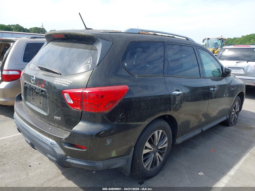 2017 Nissan Pathfinder S