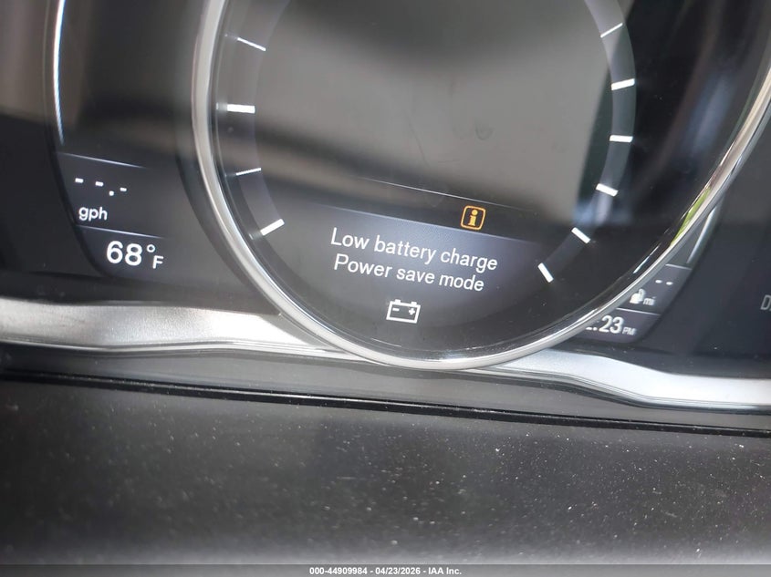 2016 Volvo Xc60 T5 Platinum VIN: YV4612RM9G2808822 Lot: 44909984